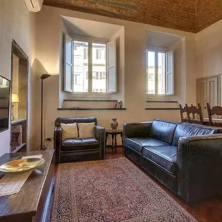 Piazza Salvemini Elegant Appartement *