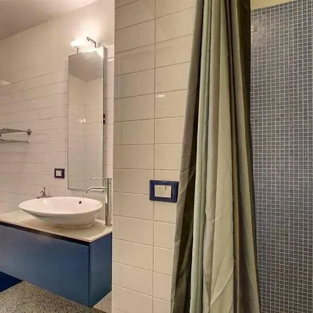 Piazza Salvemini Elegant Apartment